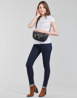 Guess Ss Cn Selina Tee 9 Guess Ss Cn Selina Tee -TrendyLook Verkoopwinkel 19799815 500 C